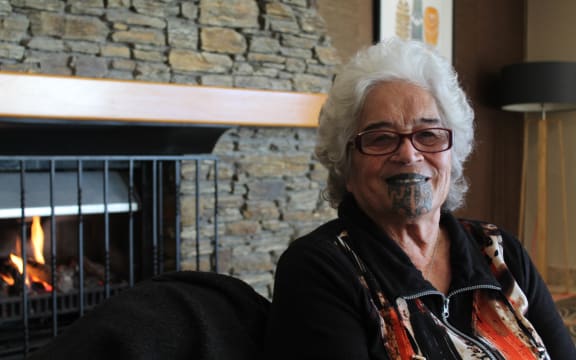 Te Reo Māori teacher, Mana Elizabeth Hunkin