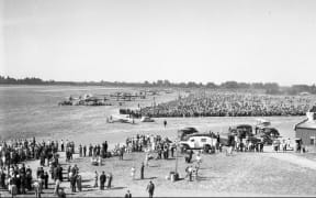 Thousands attended the opening of Christchurch International Airport on Monday 18 December, 1950.