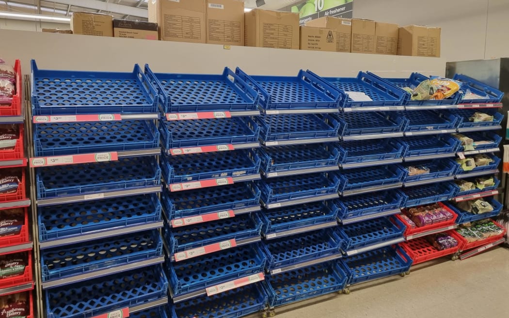 Essentials have sold out at supermarkets across Auckland as people prepare for Cyclone Gabrielle. This includes shelves bare of milk and bread.