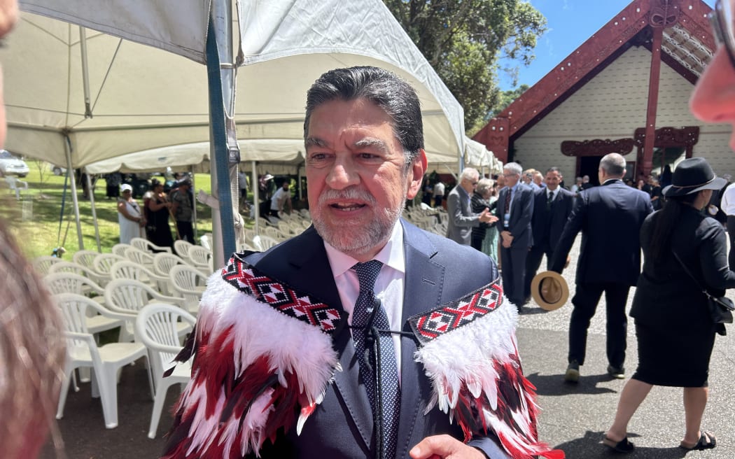 The Mexican Ambassador Alfredo Pérez Bravo met with Foreign Minister Winston Peters in Waitangi, after controversial comments he and his second-in-command made last week.