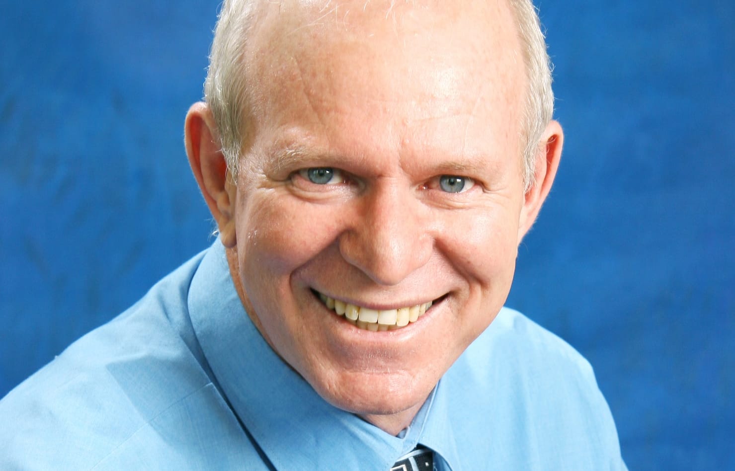 Dr Anthony Turton.