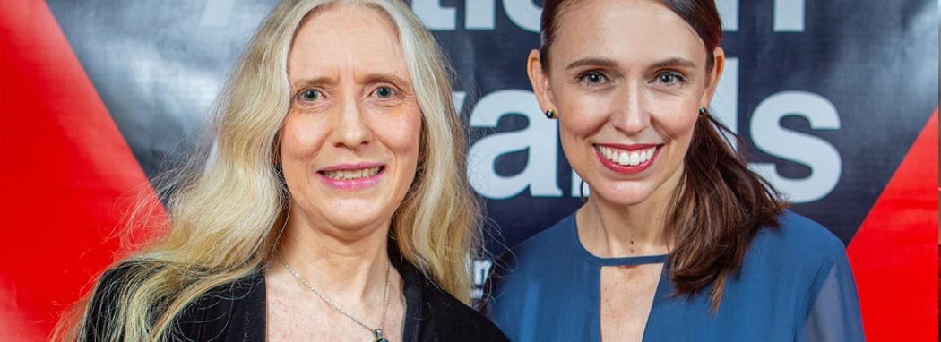 The 2018 Music Teacher of the Year, Elizabeth Sneyd, with prime Minister Jacinda Ardern