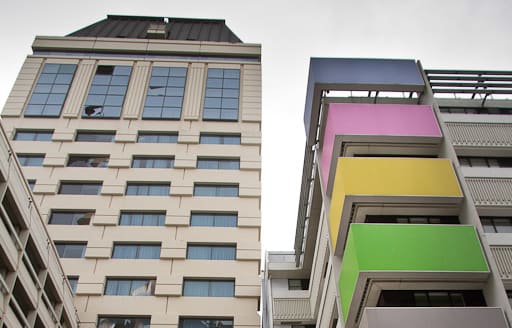 Christchurch's Hotel Grand Chancellor minutes after the 22 February 2011 earthquake