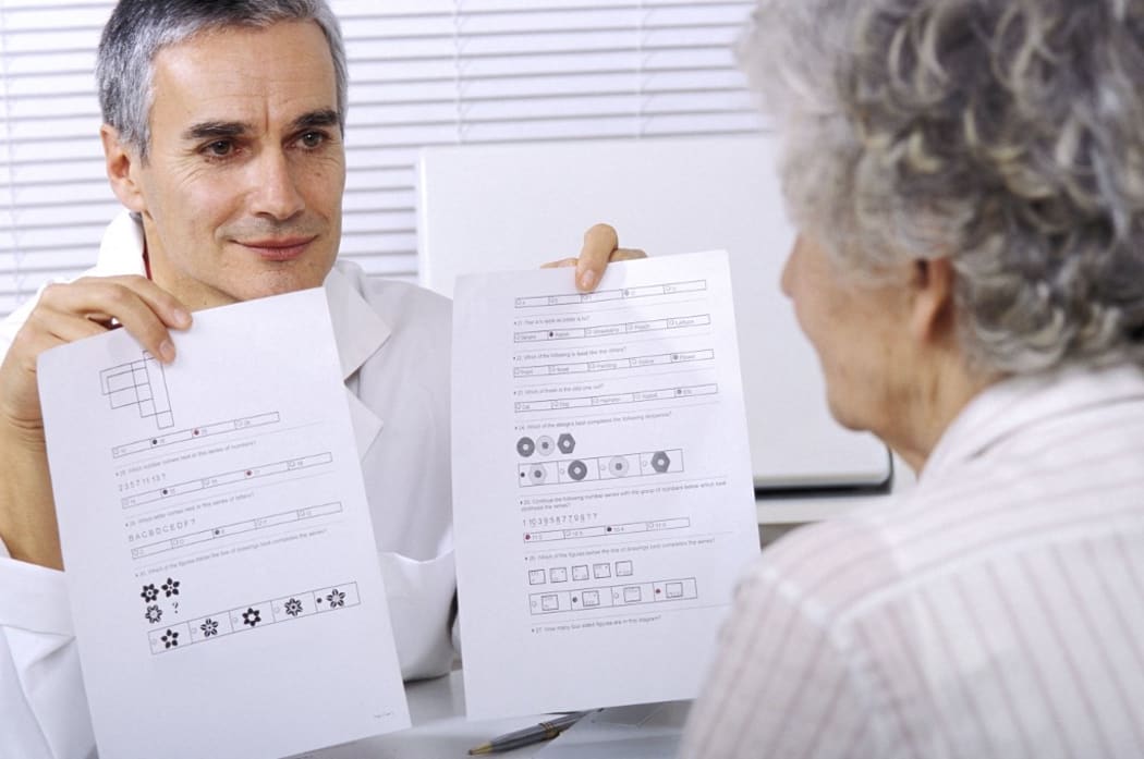 INTELLIGENCE TEST 
Models. Logic test. 

MAY / BSIP (Photo by MAY / BSIP / BSIP via AFP)