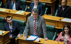 Chris Bishop adjourns the debate on the report of the privileges committee