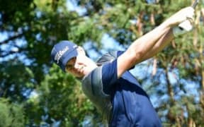 Aussie Adam Blyth starts the day on top at the South Pacific Open.