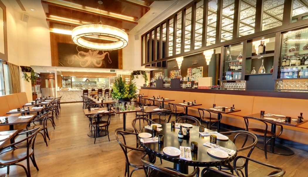 Sky city outlet restaurants