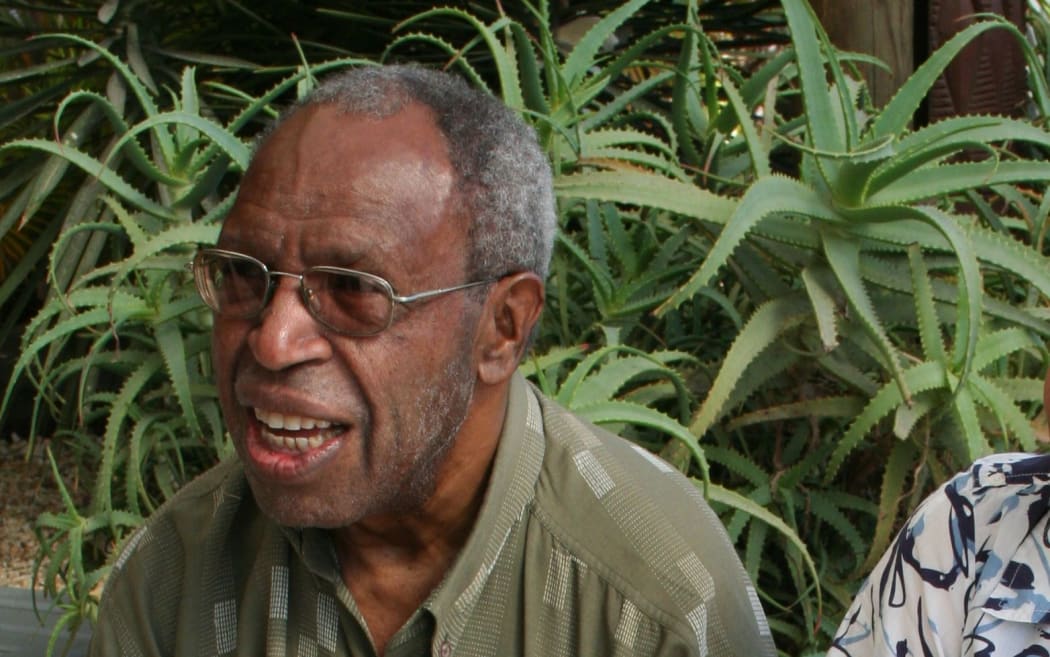 Dr John Ondawame