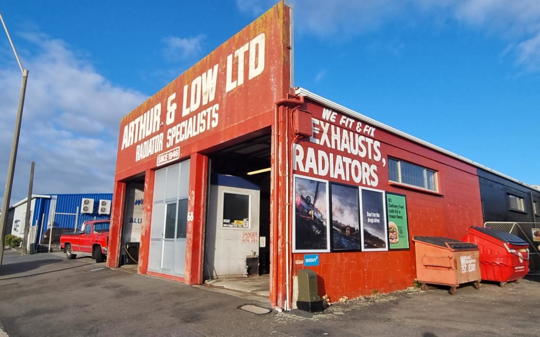 The tax brake came too late for Arthur & Low radiator and exhaust specialists which is closing down after 79 years in business.