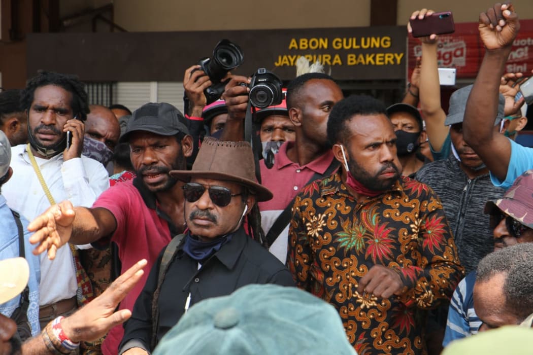 Buchtar Tabuni (centre) returns to Jayapura after a prison term for treason, August 2020.