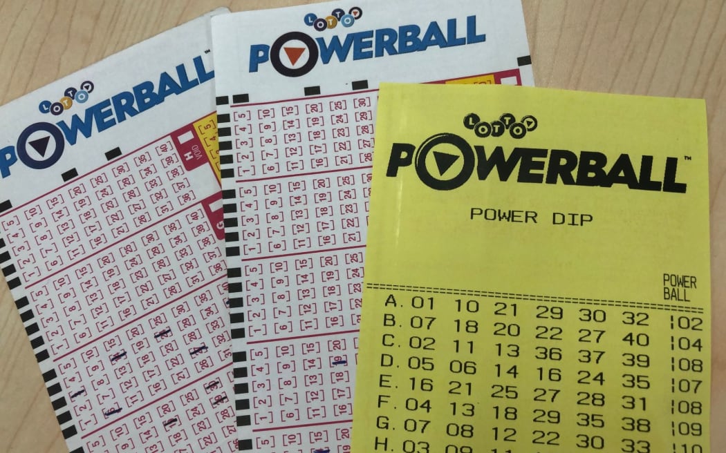 5m Lotto ticket left in glovebox for a week while winners were oblivious RNZ News