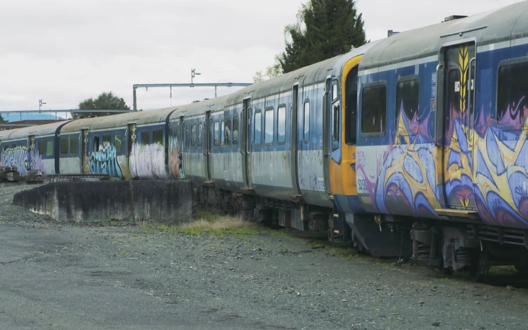 Dumped trains in Taumarunui.