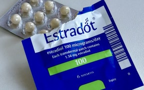 Estradiot: hormone replacement therapy drugs