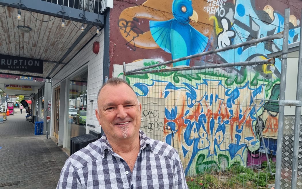 Lyttelton visitor, Christchurch man Stuart Miller thought it was heavy-handed to abandon a whole day of racing.