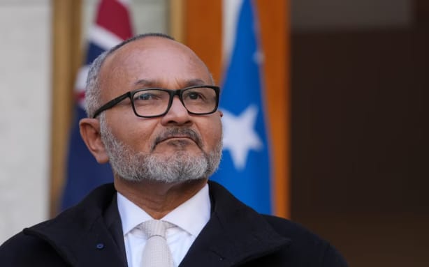 Experts say Mr Wale is likely to ask for free education as part of the treaty negotiation. (ABC News: Adam Kennedy)