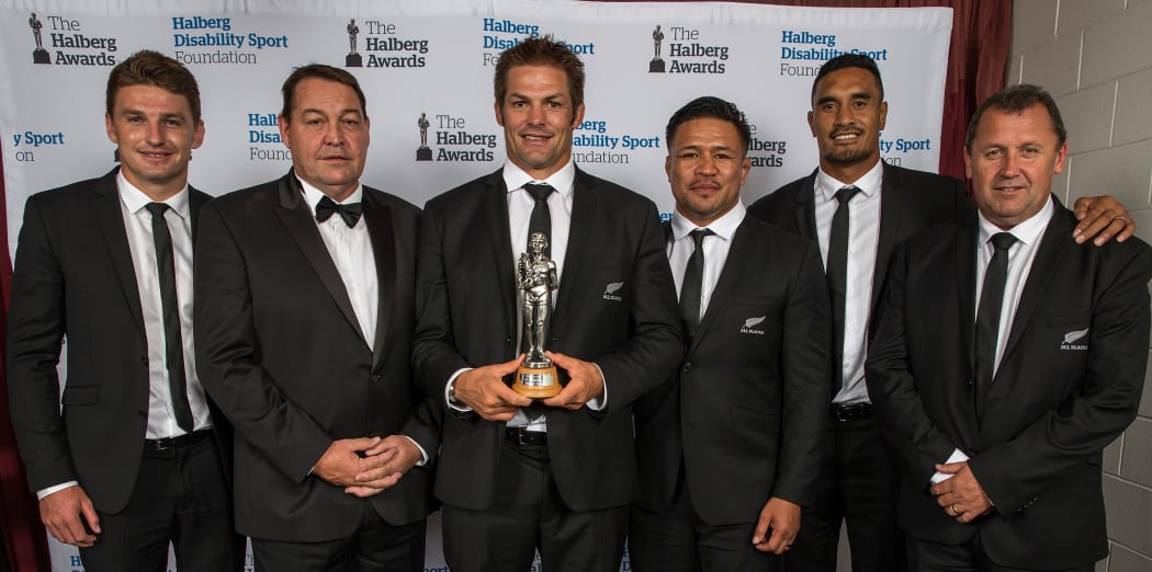 The All Blacks won the Supreme Halberg award and the Team of the Year award.
