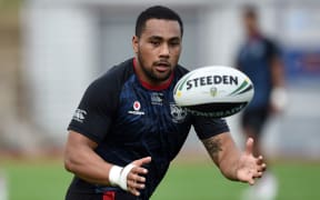 Warriors outside back Ngani Laumape has been granted a release to switch back to rugby union