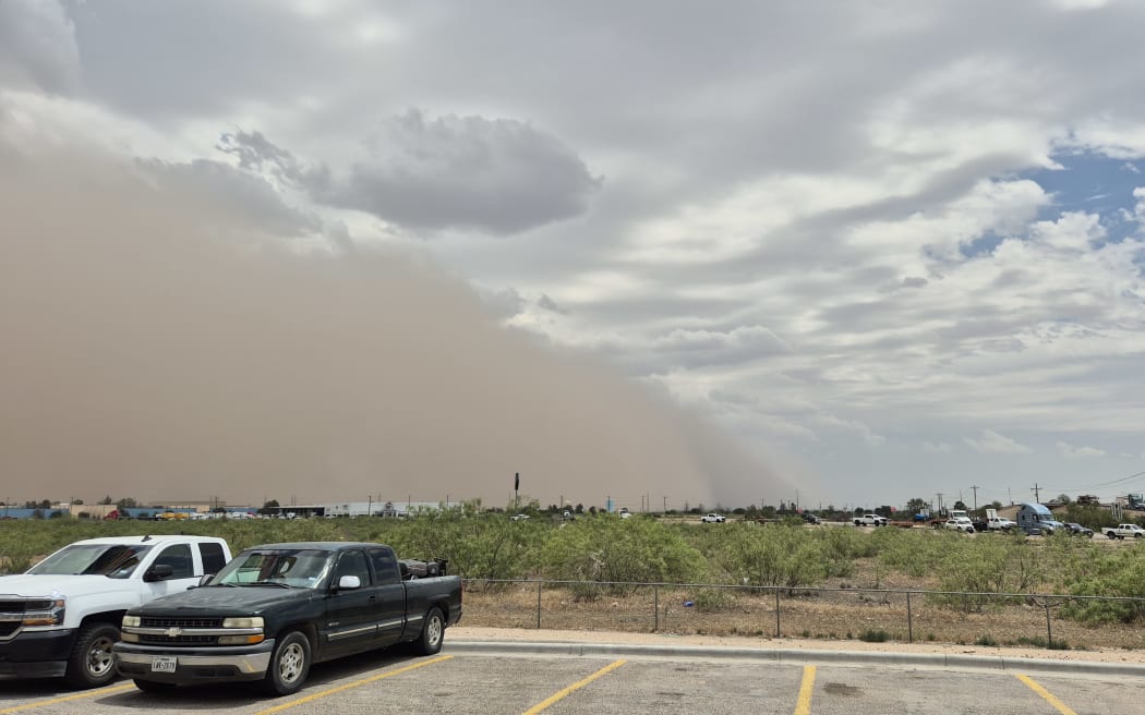 A haboob in Texas - a type of intense dust storm carried by the wind of a weather front, 2014.