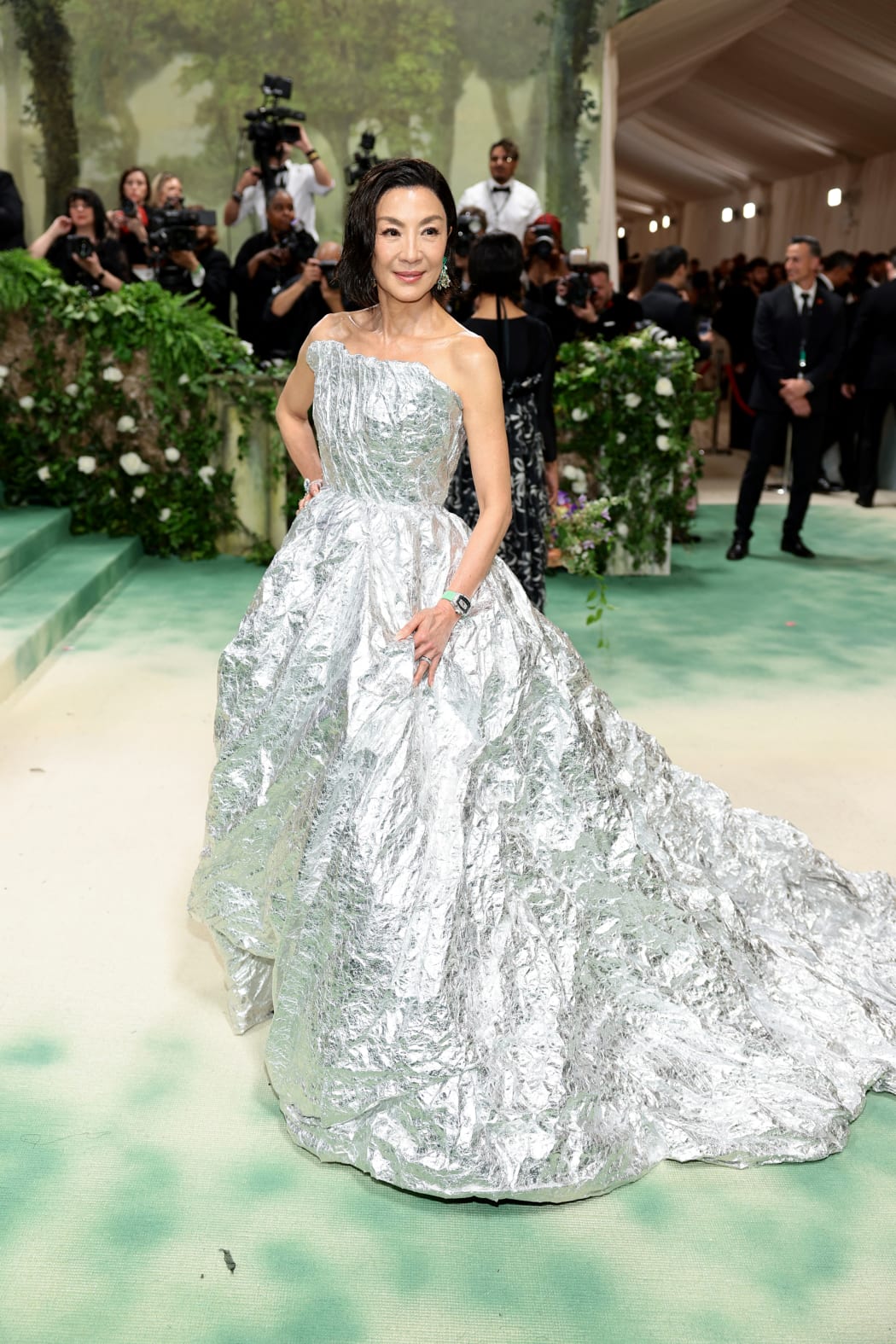 NEW YORK, NEW YORK - MAY 06: Michelle Yeoh attends The 2024 Met Gala Celebrating "Sleeping Beauties: Reawakening Fashion" at The Metropolitan Museum of Art on May 06, 2024 in New York City.   Dimitrios Kambouris/Getty Images for The Met Museum/Vogue/AFP (Photo by Dimitrios Kambouris / GETTY IMAGES NORTH AMERICA / Getty Images via AFP)