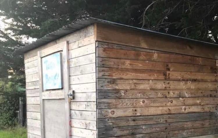 The Toko Boys Community shed in Tokomaru before it burnt down