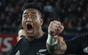Julian Savea.