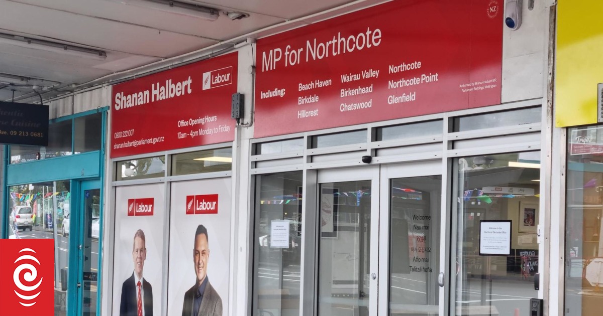 Hipkins defends Labour's handling of Halbert concerns - Vimarsana News