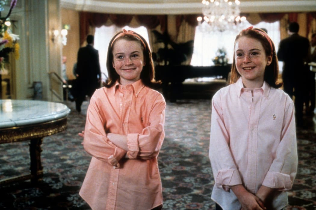 A nous quatre
The Parent Trap
1998
Real Meyer Nancy
Dennis Quaid.
Collection christophel © Cinema Vehicle Services, The Meyers/Shyer Company, Walt Disney Pictures