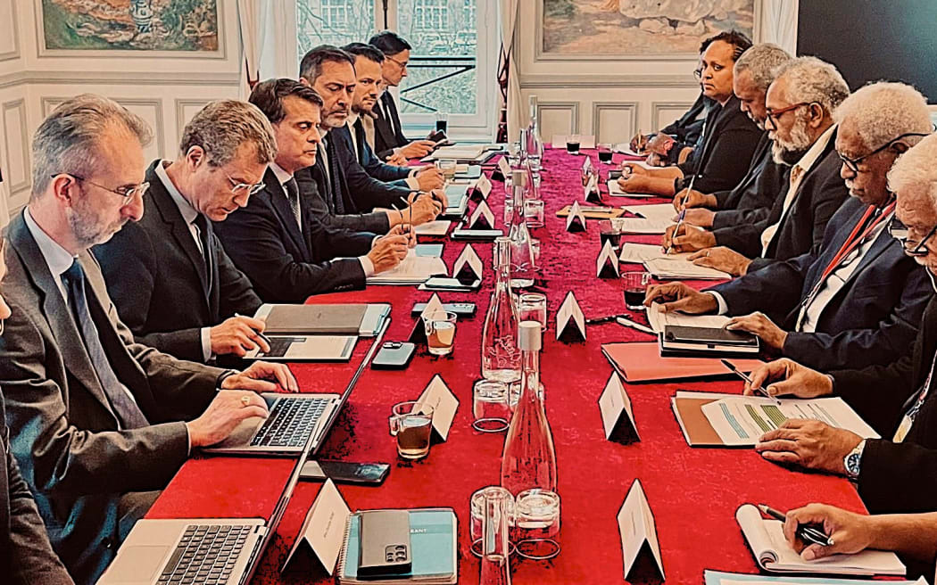 New Caledonia's FLNKS delegation meeting with French Overseas Minister Manuel Valls on 6 February 2025