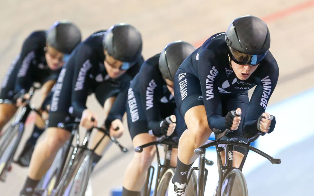 New Zealand women's pursuit cycle team 2017.