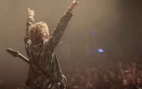 Lewis de Jong of Alien Weaponry