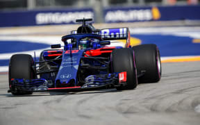 Brendon Hartley racing on Marina Bay street circuit in Singapore