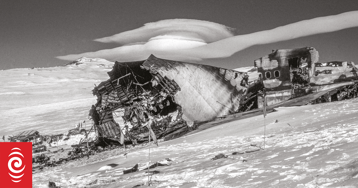 'Devastated': Erebus victim's daughter furious at memorial location