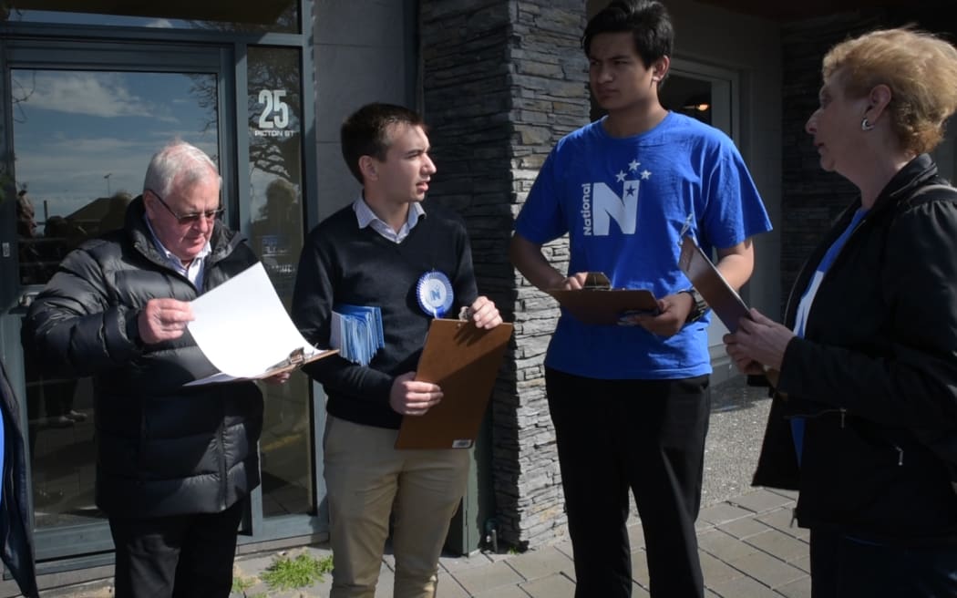Simeon Brown on the campaign trail in Howick.