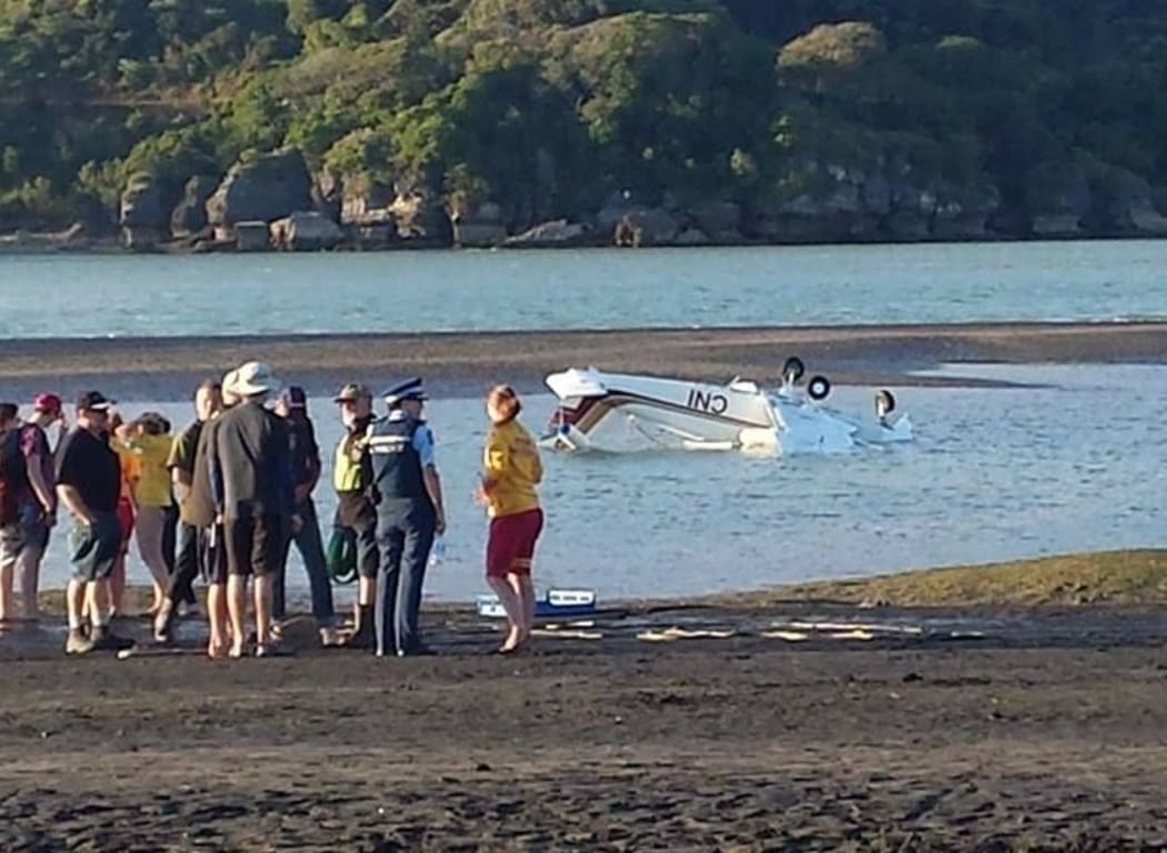 A plane crash in Raglan.
