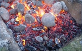 Red-hot earth oven.