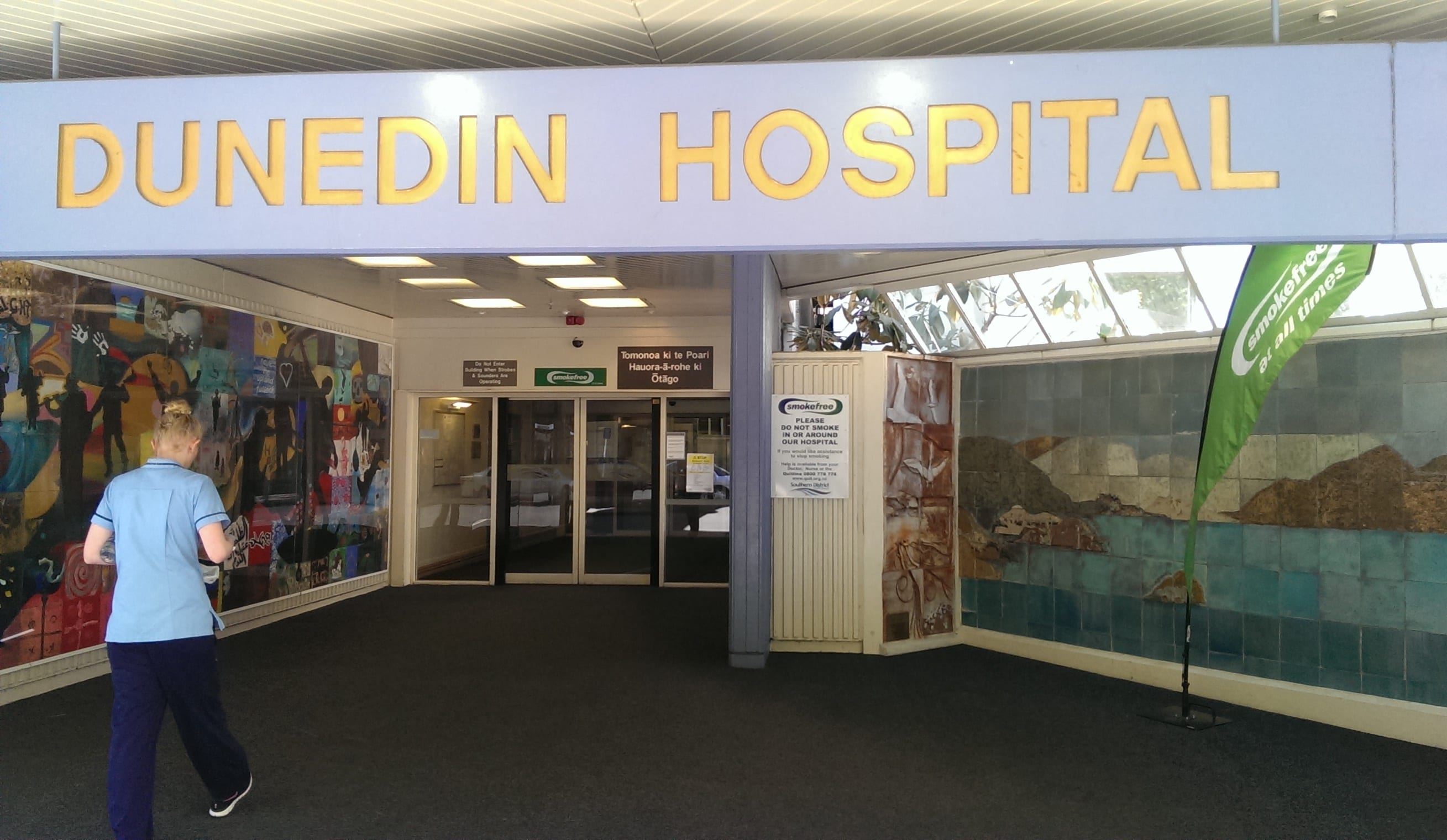 Dunedin Hospital entrance.