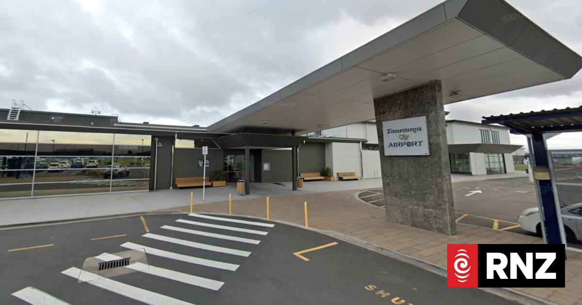 Tauranga eyes options to sell stake in airport