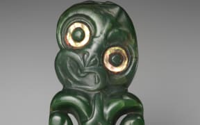 Māori artist(s) - Greenstone pendant