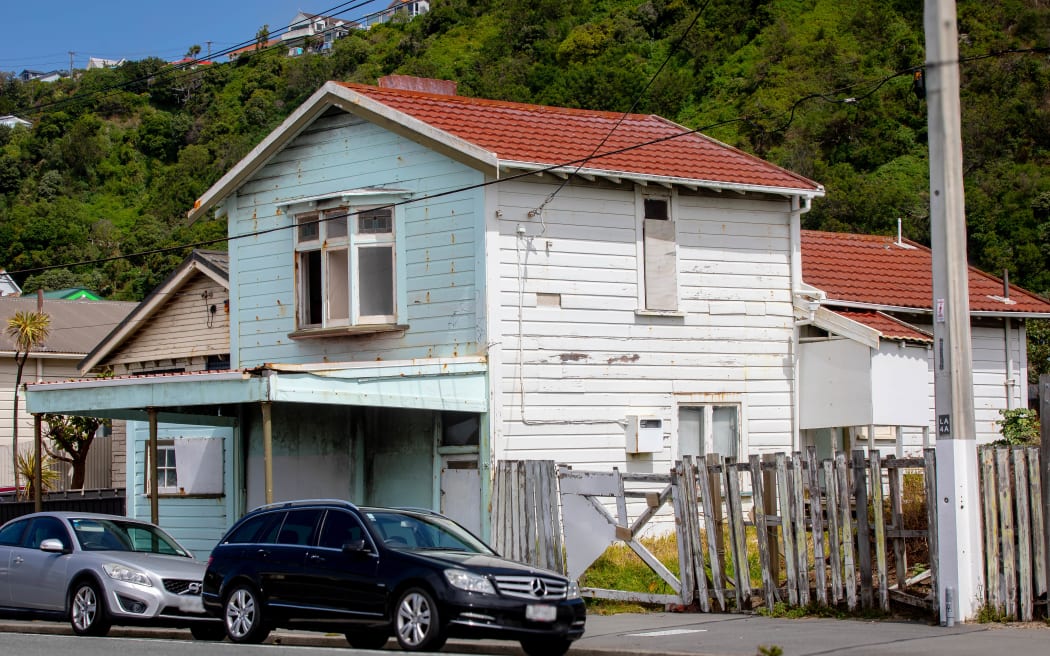 Derelict house in Lyall Bay