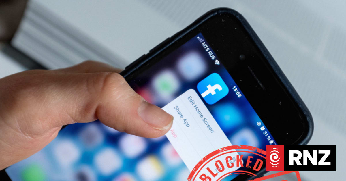 PNG 'test' blocks Facebook, citizens download VPN apps to stay connected