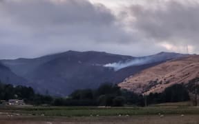 A view of the Port Hills fire early on Saturday 17 February, taken from the Hon Hay Valley Rd cordon.