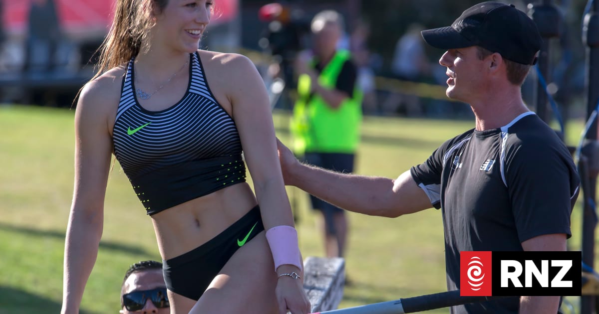 HPSNZ back investigation into top athletics coach | RNZ