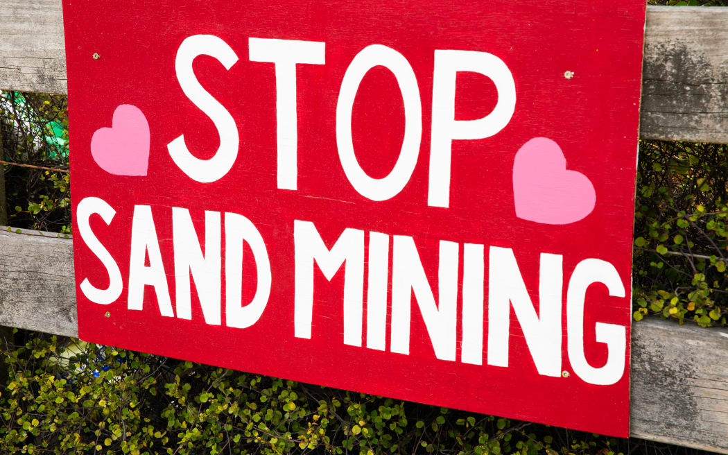 No Sand Mining posters and signage around Waipu and Ruakaka