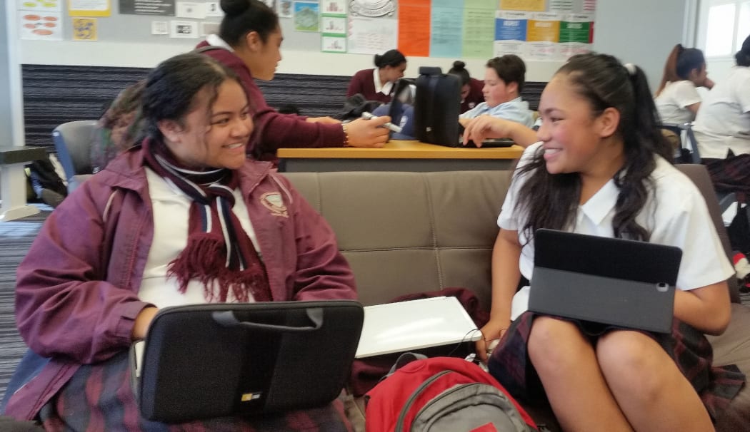 Tamaki College students Loma Pepa and Alisi Pau'uvale
