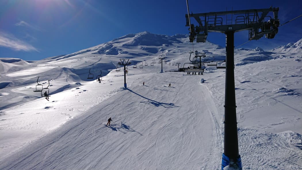 High Noon lift at Turoa