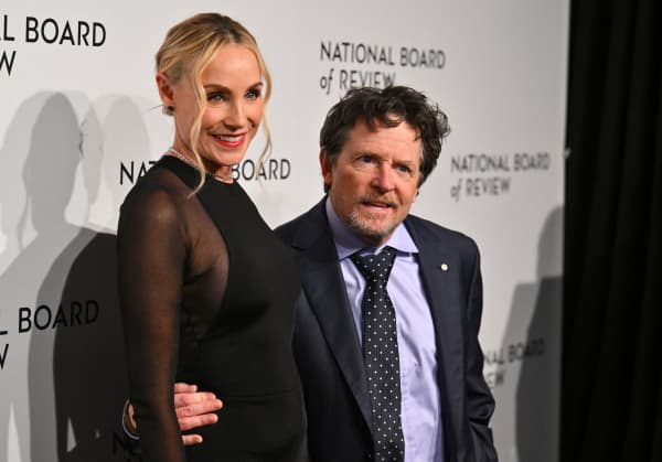 US actors Michael J. Fox and his wife Tracy Pollan attend the National Board of Review annual awards gala at Cipriani 42nd Street in New York City on January 11, 2024. (Photo by ANGELA WEISS / AFP)
