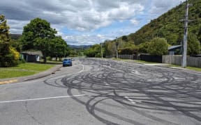 The scene on Wednesday on Akatarawara Rd, Upper Hutt, at the intersection with Gillespies Rd.