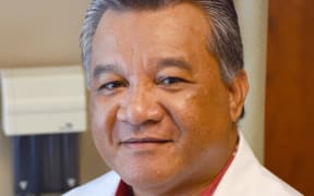 Dr Sheldon Riklon