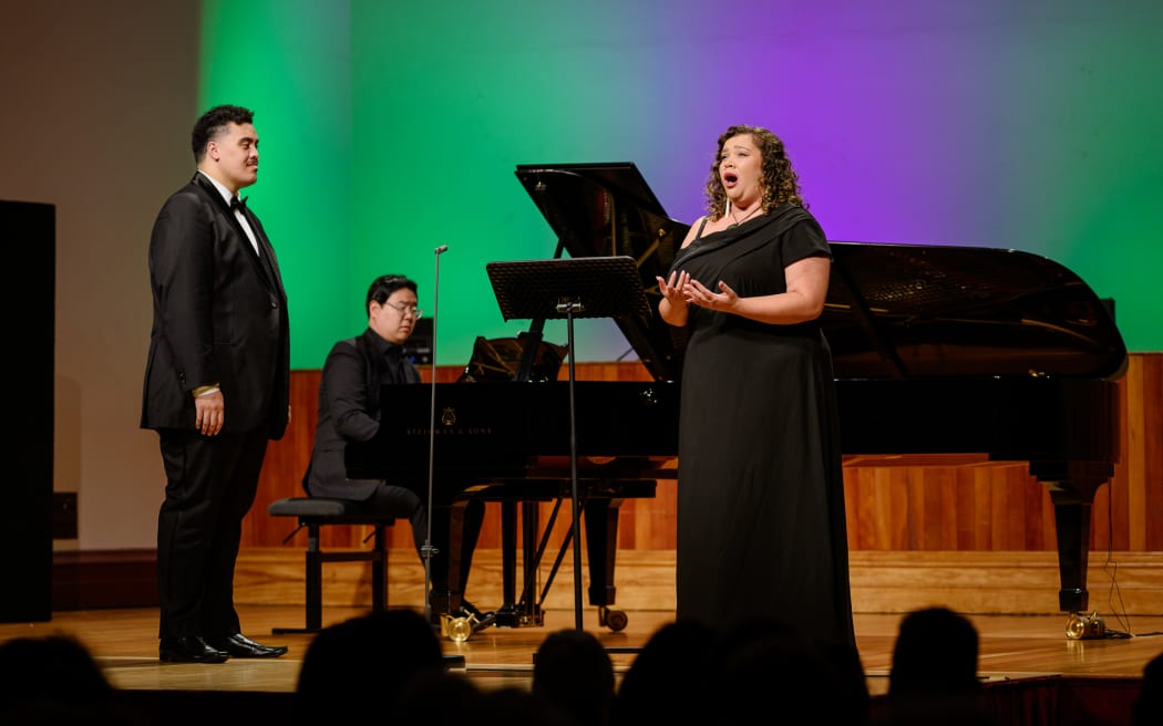 Emmanuel Fonoti-Fuimaono, pianist Juan Kim and Katherine Winitana perform during Toiere.