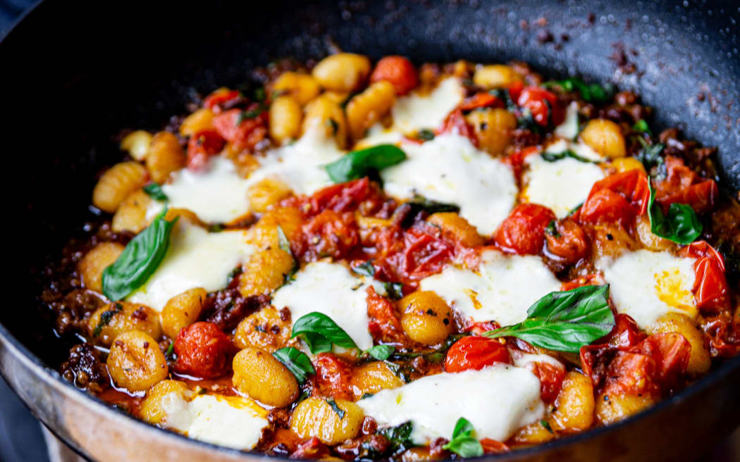 PIZZA GNOCCHI IN A FLASH WITH BOCCONCINI, SALAMI & SMASHED TOMATOES